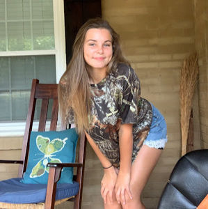 Meet your Posher, Emma